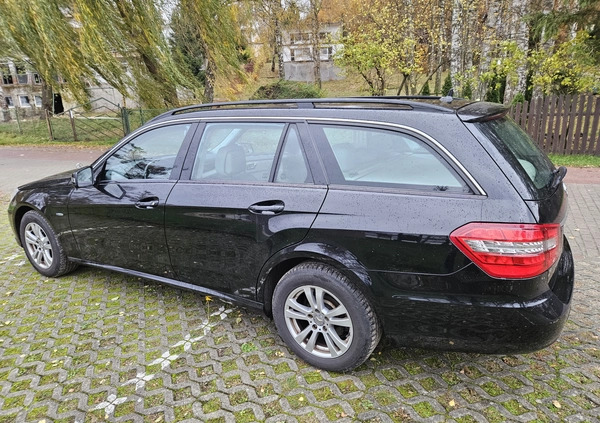 Mercedes-Benz Klasa E cena 49900 przebieg: 278000, rok produkcji 2010 z Łobez małe 379